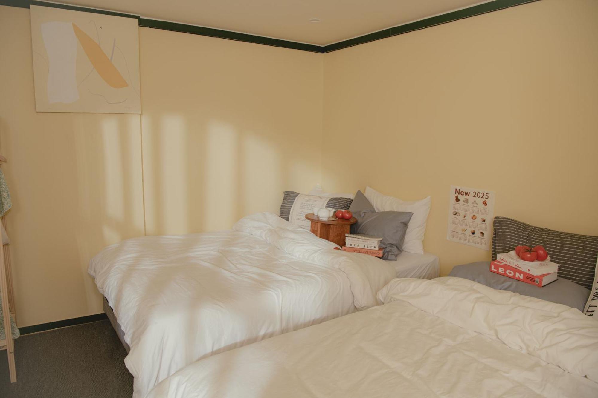 Apartment Hongik Univ Station Romantic Rooftop-house